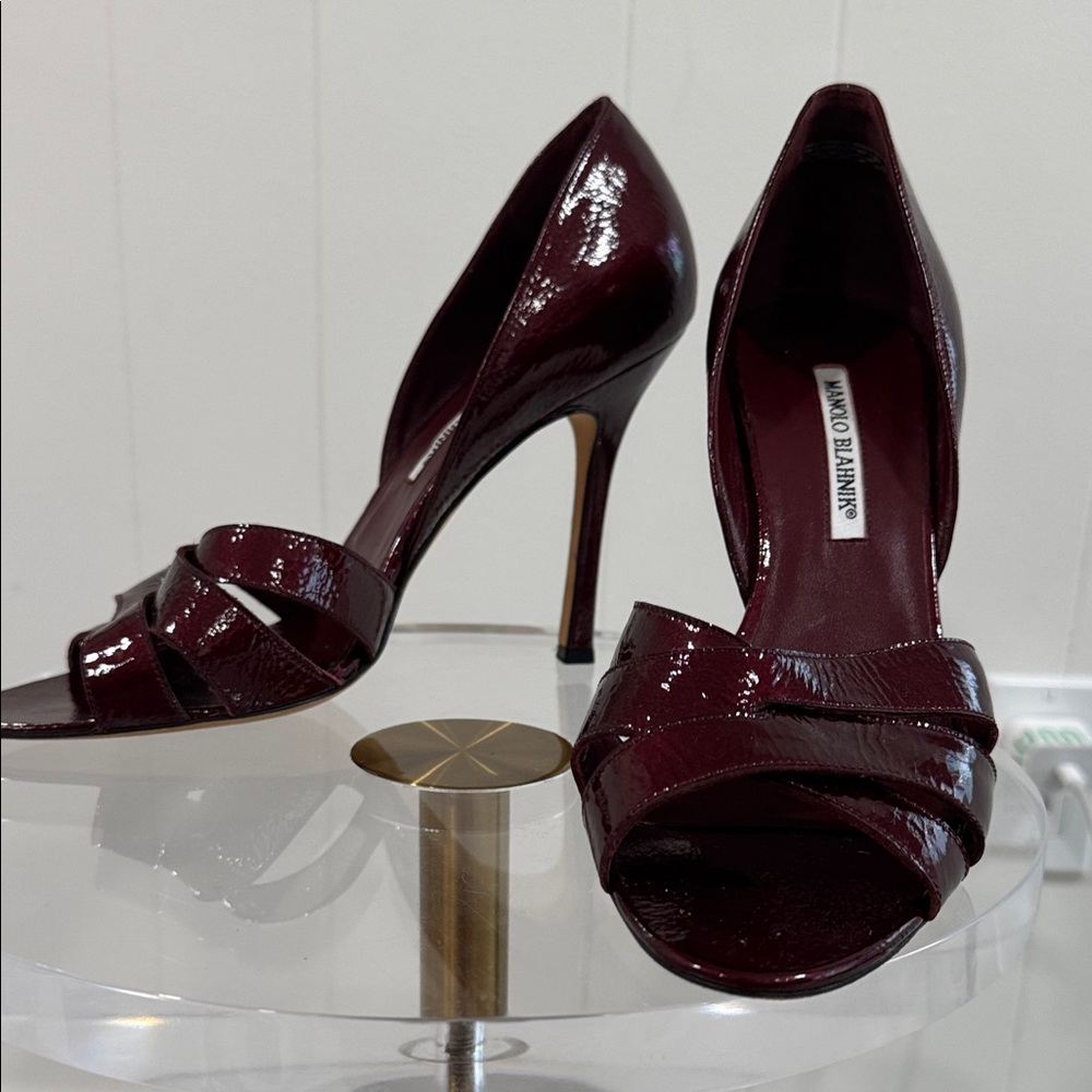 Manolo Blahnik Crimson Dark Red Burgundy Patent Peeptoe Heels 105mm size 40